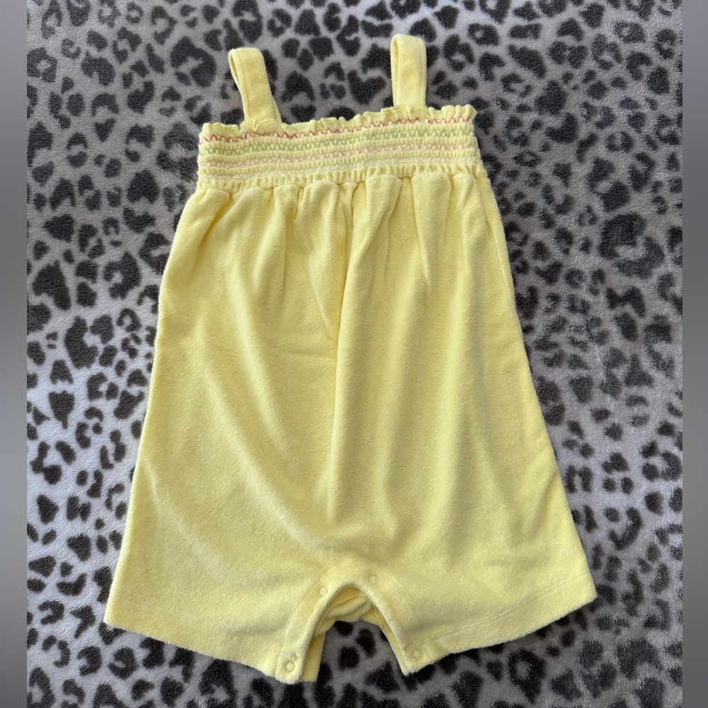 Old Navy Smocked French Terry One-Piece Romper in Yellow Size 12-18 Months